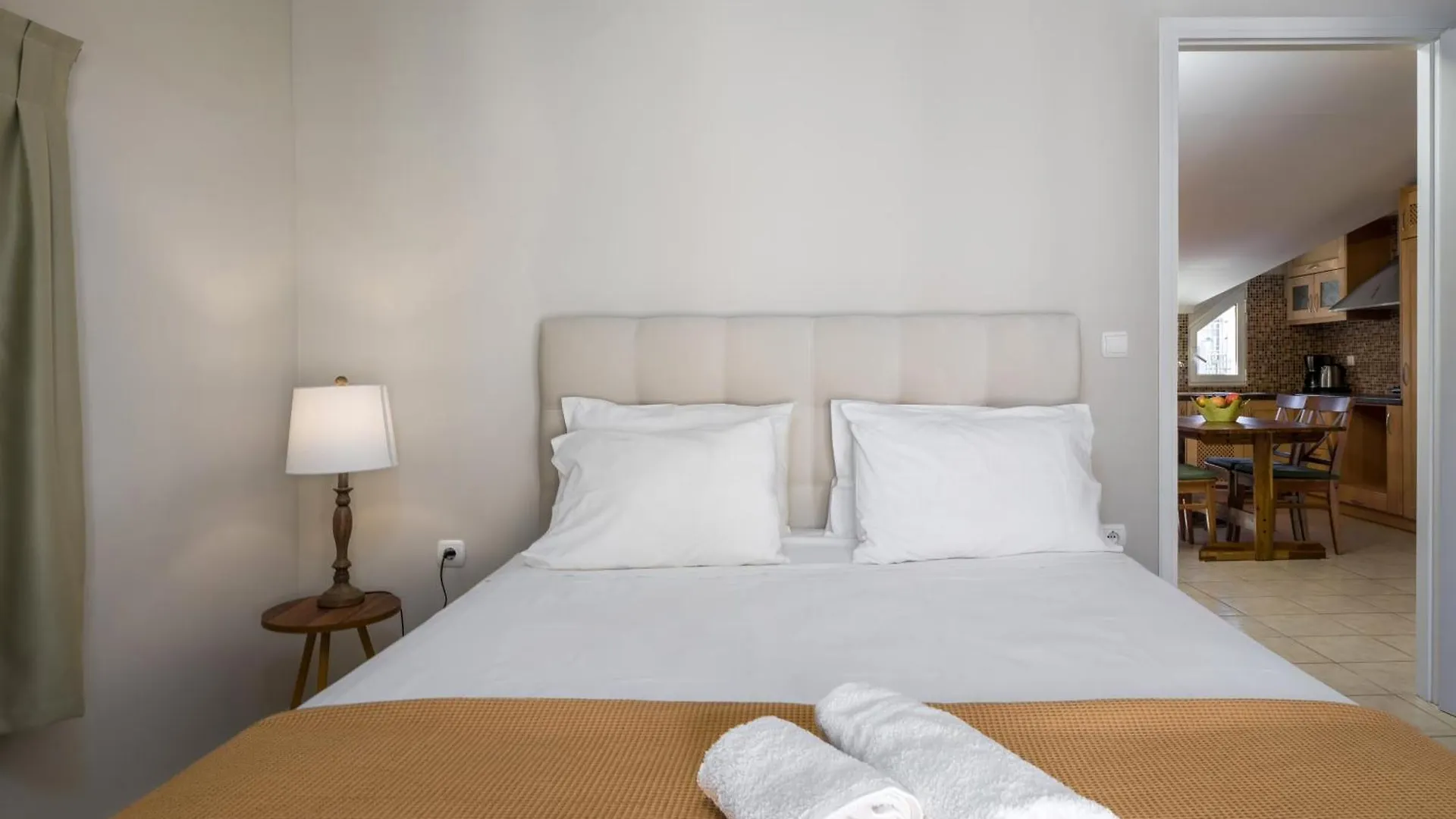 Attic Retreat Apartment Argostoli
